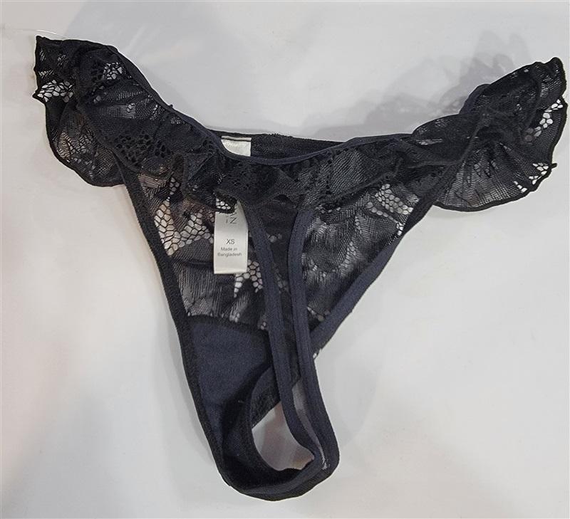 NWT Parisian S Lace Thong Panty Black 120970