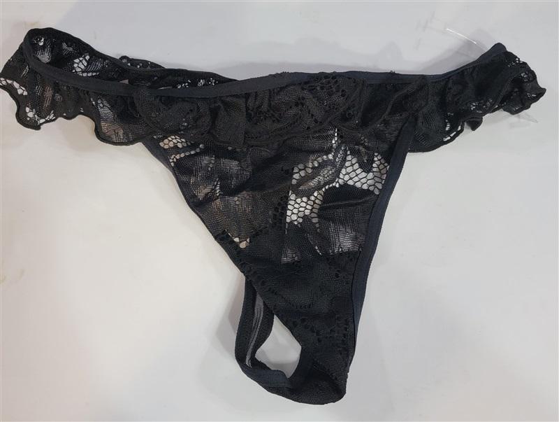 NWT Parisian S Lace Thong Panty Black 120970