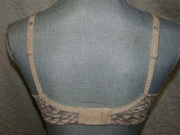 NWT Amoena 34C Lucy Feather Wirefree Mastectomy Bra 1181 121099