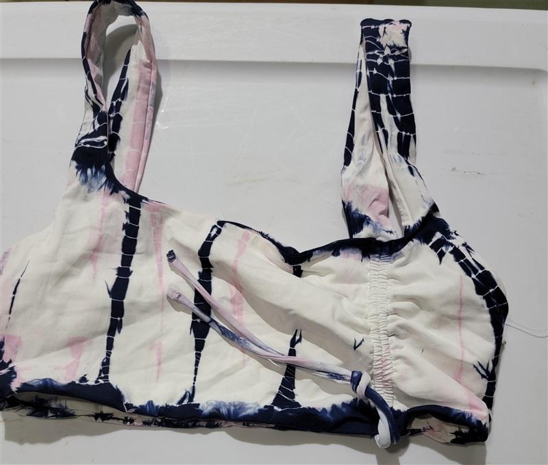 NWOT L*Space M Wilder Top Liberty Bikini Swim Top 121258