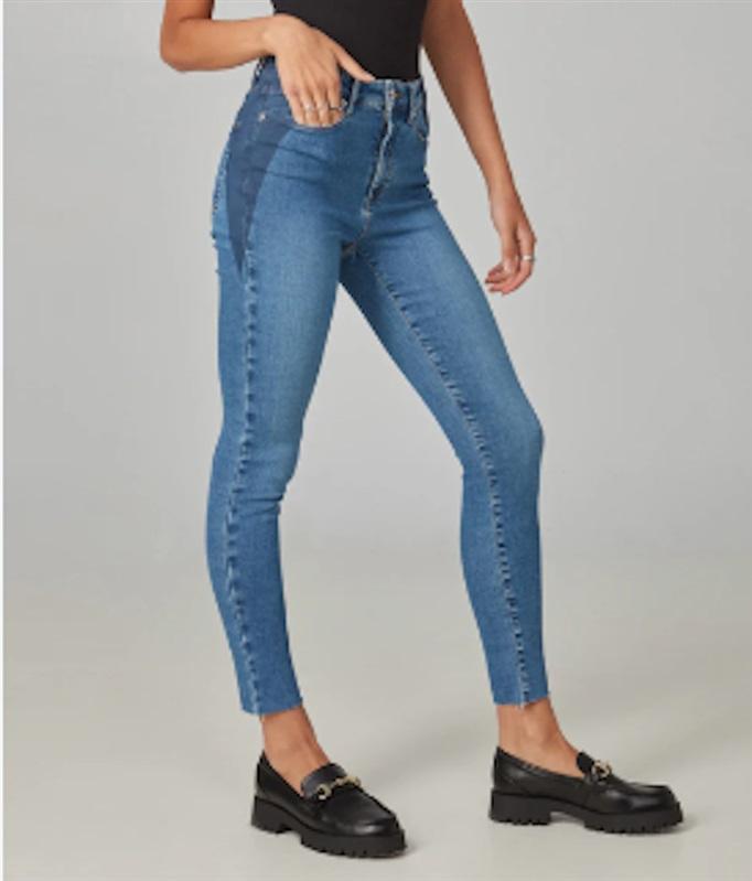 NWT Lola 32 ALEXA-CCB High Rise Coated Skinny Jeans 121266