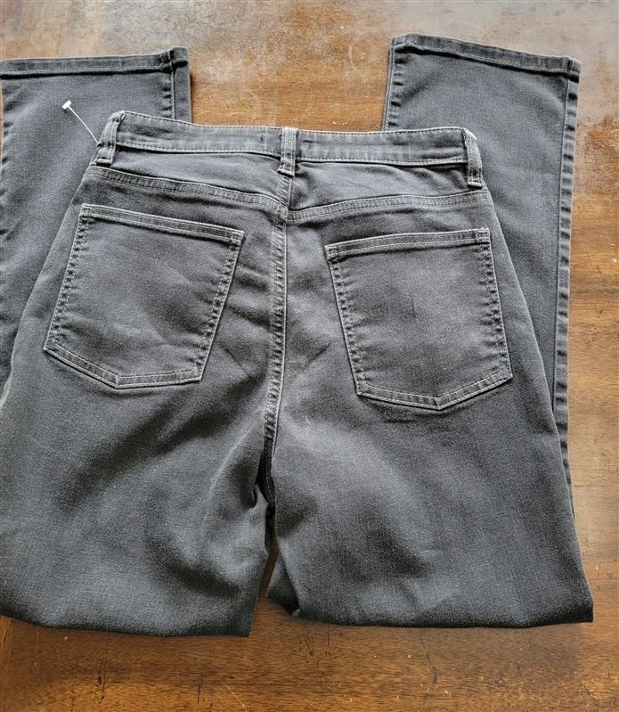NWOT Eileen Fisher 2 Black Stretch Skinny Jeans 121291