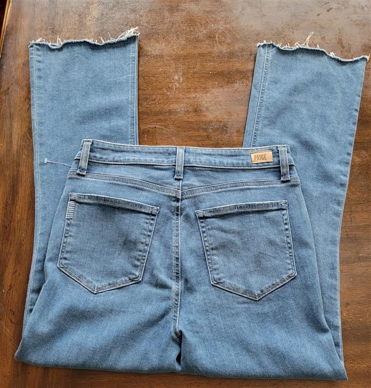 NWOT PAIGE 30 Claudine Flare Jeans Raw Hem Blue 121301