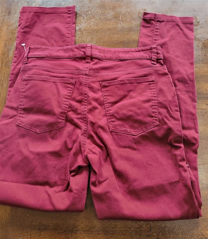 NWOT Eileen Fisher 2 Wine Stretch Skinny Jeans 121359