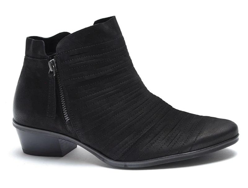 NWOT Paul Green 7.5 Shasta Sliced Ankle Boots Black 121402