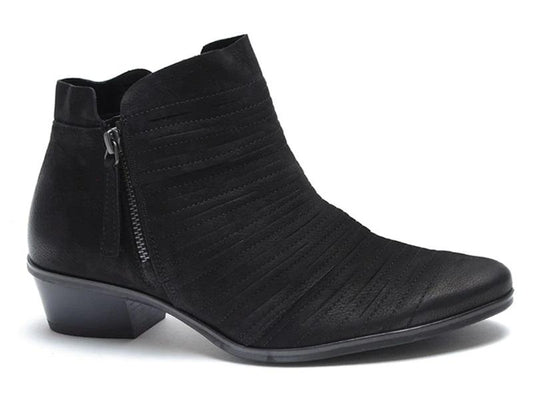 NWOT Paul Green 7.5 Shasta Sliced Ankle Boots Black 121402