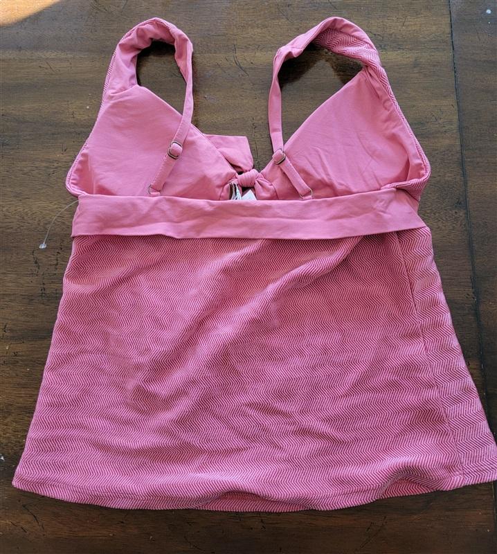 NWOT Becca Crossroads M Solid Pink Tankini Swim Top 121527