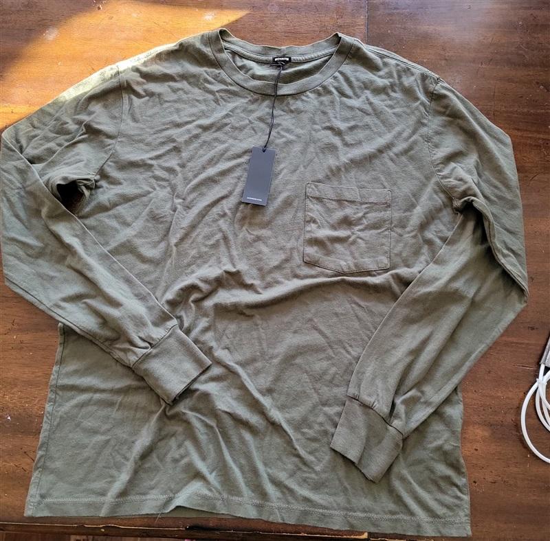 NWT Monrow M Long Sleeve Ex-Boyfriend Pocket Crew Olive Green 121536