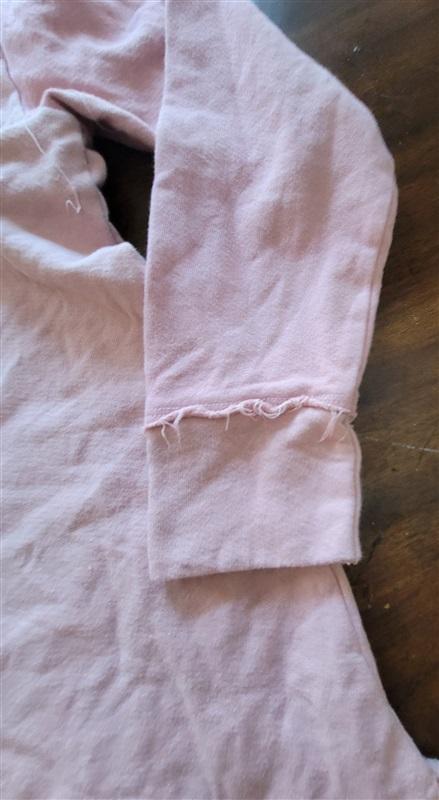 NWOT Urban Outfitters M Pink Hoodie Sweatshirt Raw Hem 121544