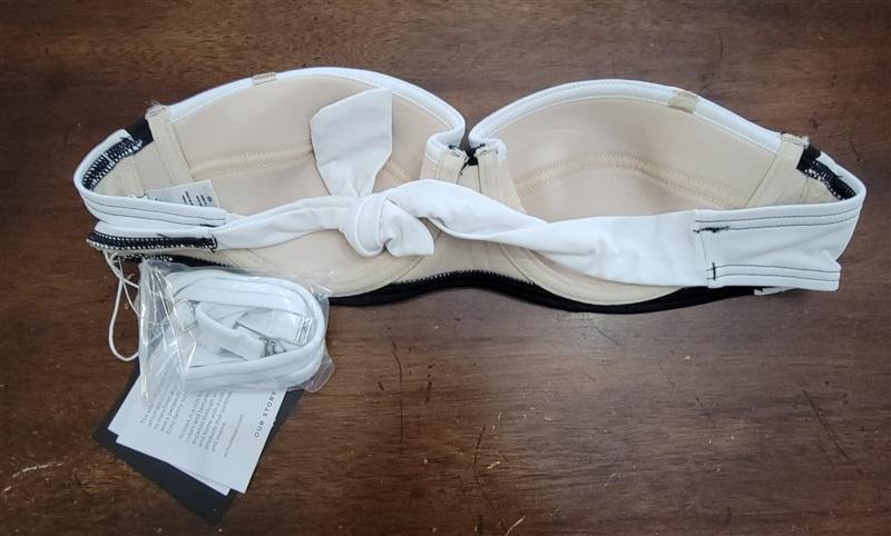 NWT Echo Havana XS Color Block Underwire Bikini Top Black White 121620