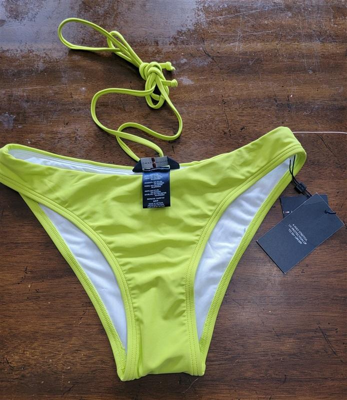 NWT Tommy Hilfiger S Deep V Bikini Top & Bottom 121628