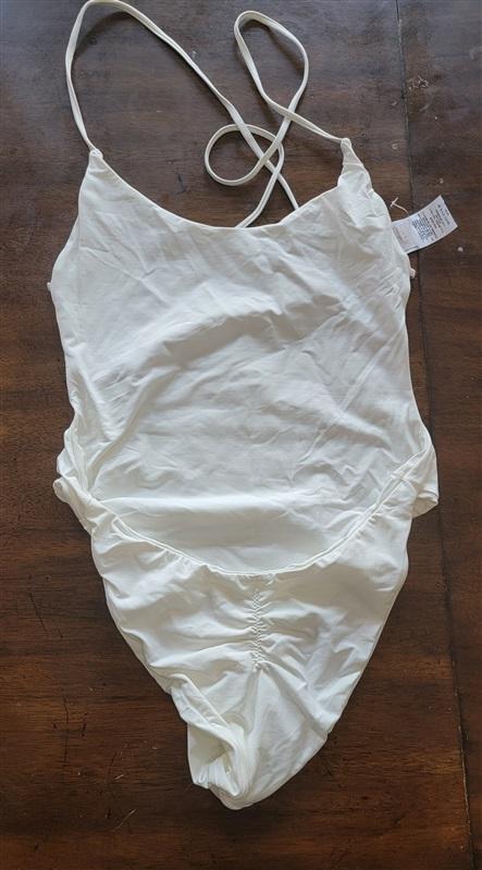 NWOT Ale by Alessandra M White Low Back 1PC Swimsuit 121689
