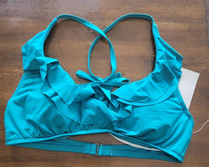 NWT Kenneth Cole M Teal Pea Underwire Ruffle Halter Bikini Swim Top 121693