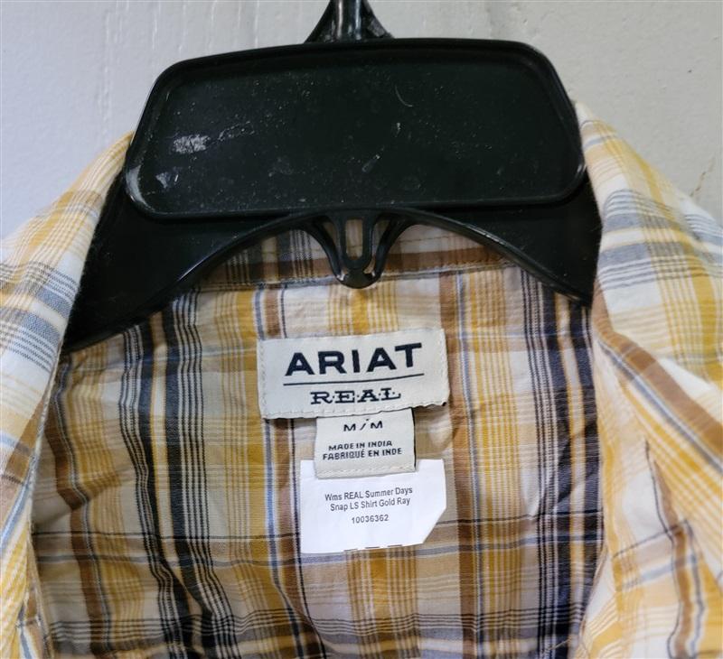 NWOT Ariat M Real Summer Days Snap LS Gold Ray Shirt 121765