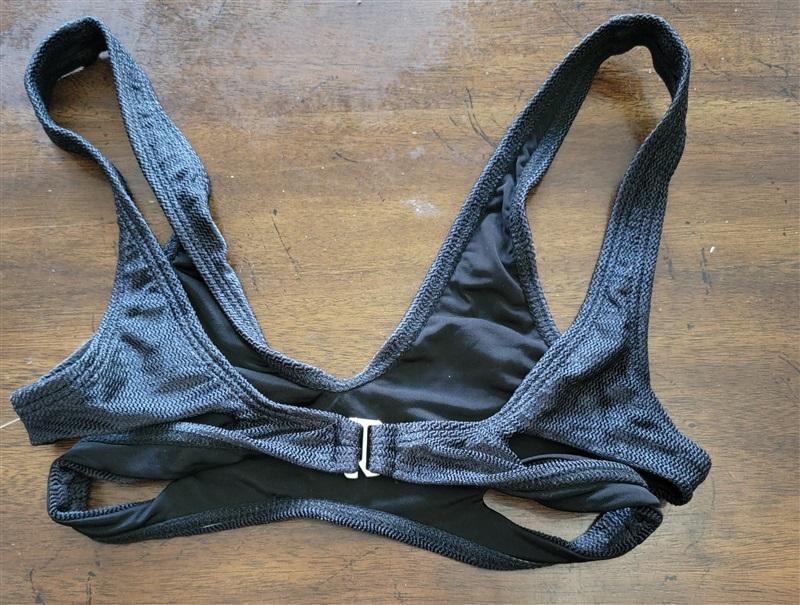NWOT Ris-k XS Black Scoop Neck Wrap Bikini Swim Top 121775