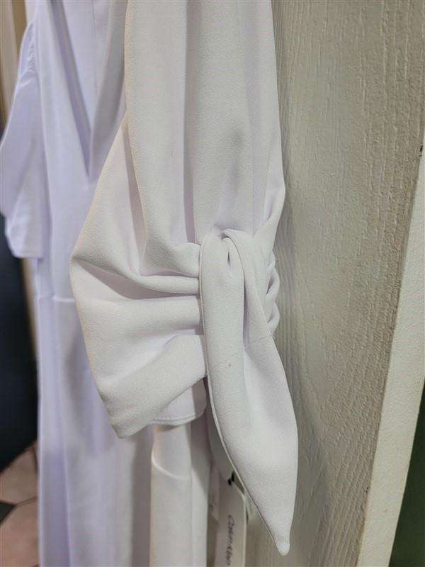 NWTD Calvin Klein 16W Tie Cuff White Crepe Sheath Dress 121825