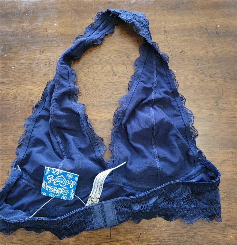 NWT Intimately Free People Only Hearts L SO FINE Lace Bralette Black 119332