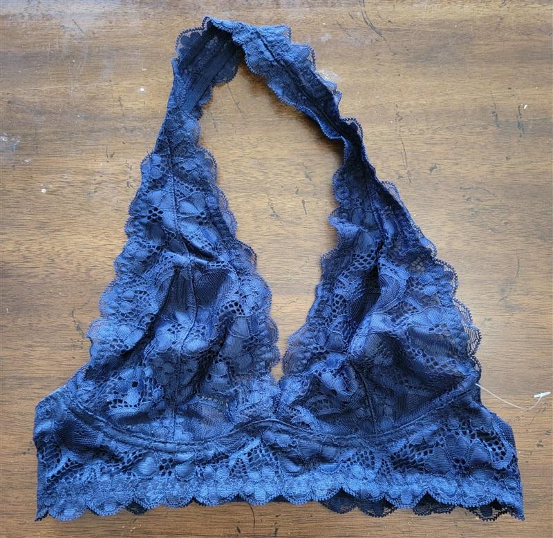 NWT Intimately Free People Only Hearts L SO FINE Lace Bralette Black 119332