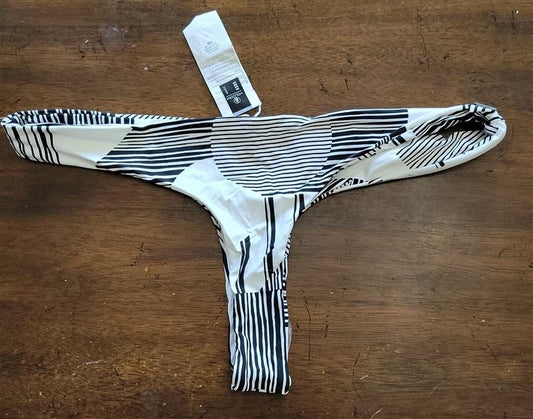NWOT Volcom Geometric Stripes XL Black White Swim Bottom 121880