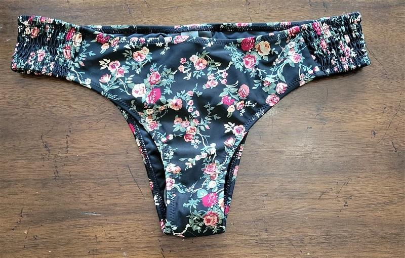 NWOT Volcom S This Bud 4 You Roses Swimsuit Bikini Bottoms 121886