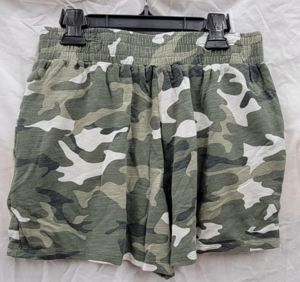 NWT Monrow S Camo Shorts Green Gray Pull On Pockets 122056