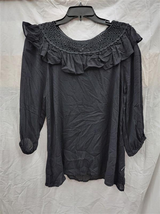 NWT Hayden L Sheer Crochet Lace Long Sleeve Top 122111