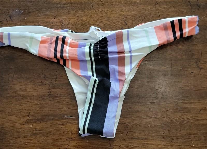 NWOT Volcom S Stripe Bandeau & CHEEKINI BIKINI BOTTOM 122135