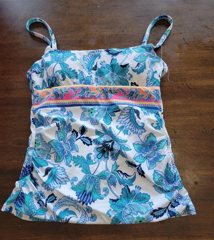 NWOT La Blanca 4 Santorini Underwire Bandeau Tankini Swim Top 122185