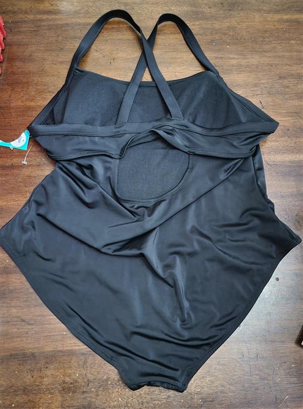 NWPT Outdoor Oasis 2x Vacay Vibes Plus 1PC Swimsuit 122318