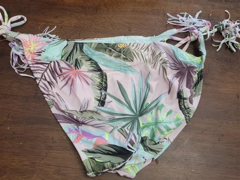 NWOT Pilyq Tropical L Side Tie Beaded Cheeky Tassel Bikini Swim Bottoms 122494