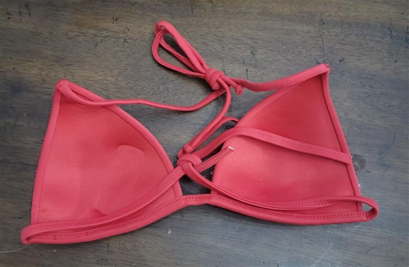 NWOT Calzedonia Colbey Sequin Red Bikini Swim Top 122643