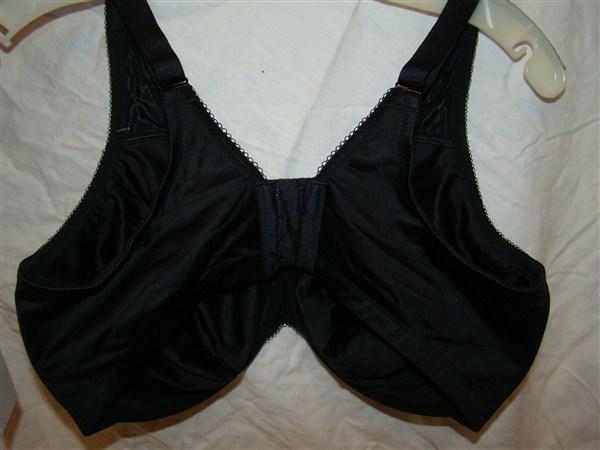 NWT Wacoal 40H Basic Beauty Full Figure Underwire Bra 855192 Free Ship 122689