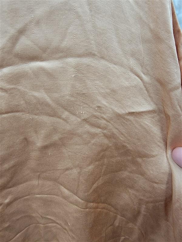 NWOTD Hello Nite XL V Neck Golden Peach Silky Tank Top 122717