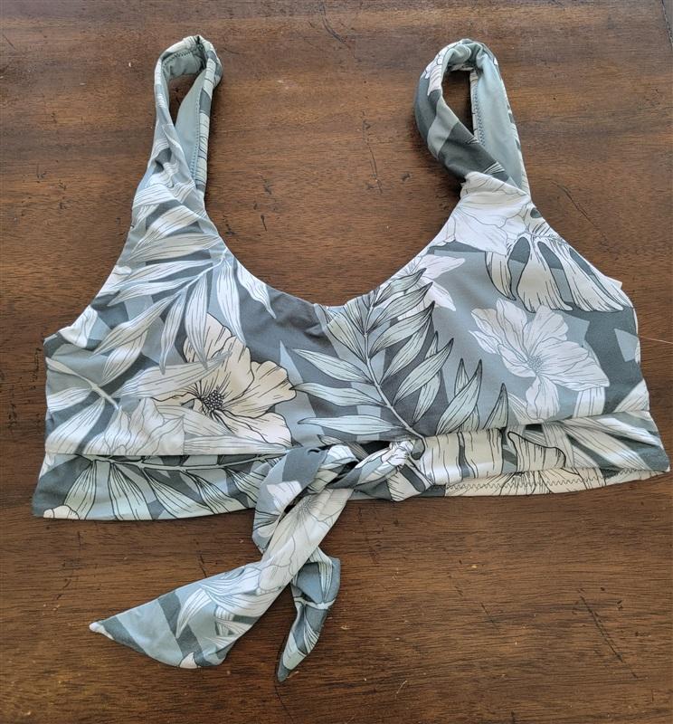 NWOT Seafolly Copacabana 4 USA TIE Front BIKINI Top Sage Green 122766