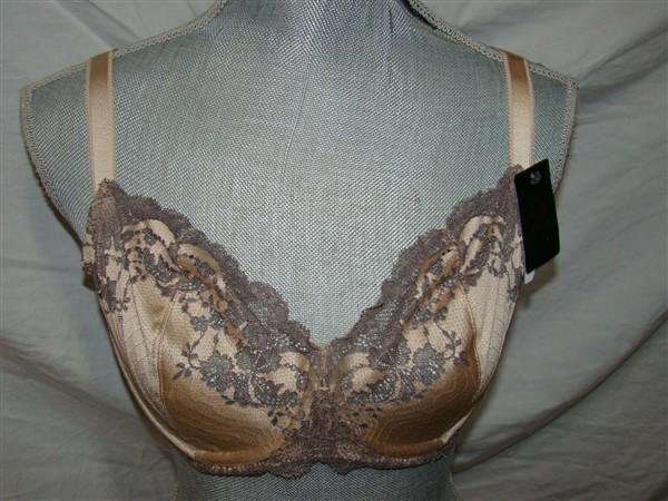 NWT Wacoal 32C Lace Affair Underwire Bra 851256 Beige #122813