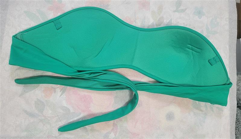 NWOT Calzedonia Colbey Sequin Green Bandeau Bikini Swim Top 122833