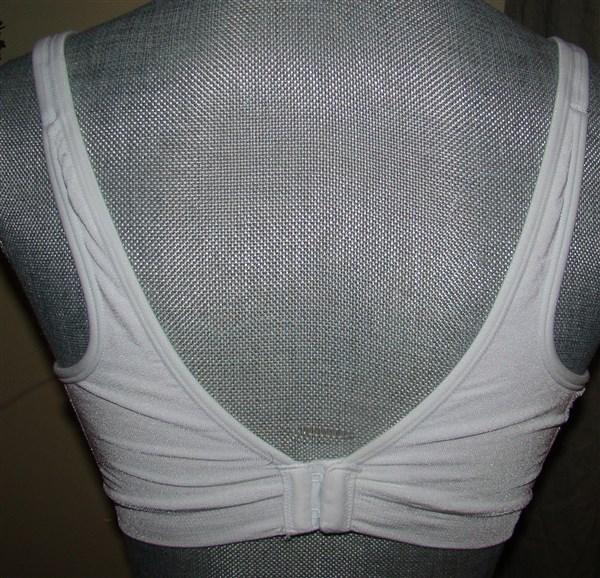 NWT Maidenform L Comfort Devotion Seamless Foam Wirefree Bra 9432 White 122865