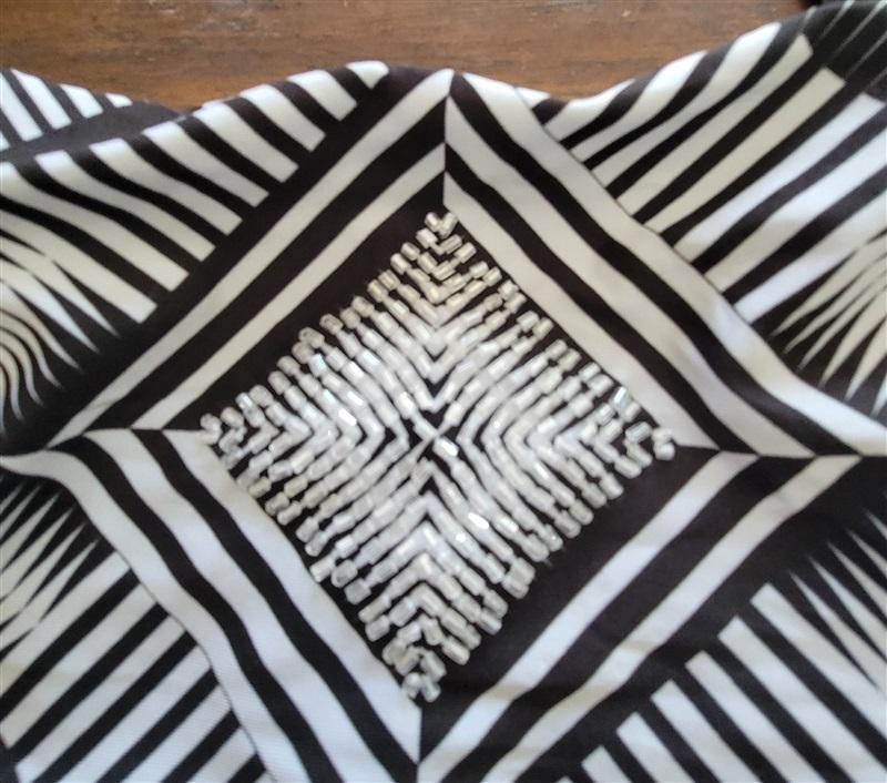 NWT Pilyq D Geometer Diamond Embroidered Lila Bikini Swim Top 122880