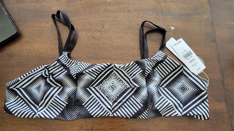 NWT Pilyq D Geometer Diamond Embroidered Lila Bikini Swim Top 122880