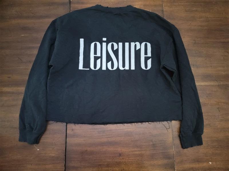 NWOT Schedule I Large War & Leisure Cropped Sweatshirt 122973