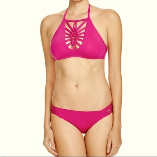 NWOT Becca Virtue D Janis Macrame High Neck Fuchsia Pink Bikini Swim Top 123000