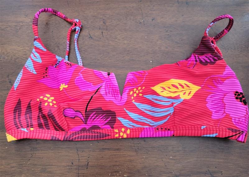 NWOT Seafolly 10 USA On Vacation Red Floral V Wire Bralette 123020