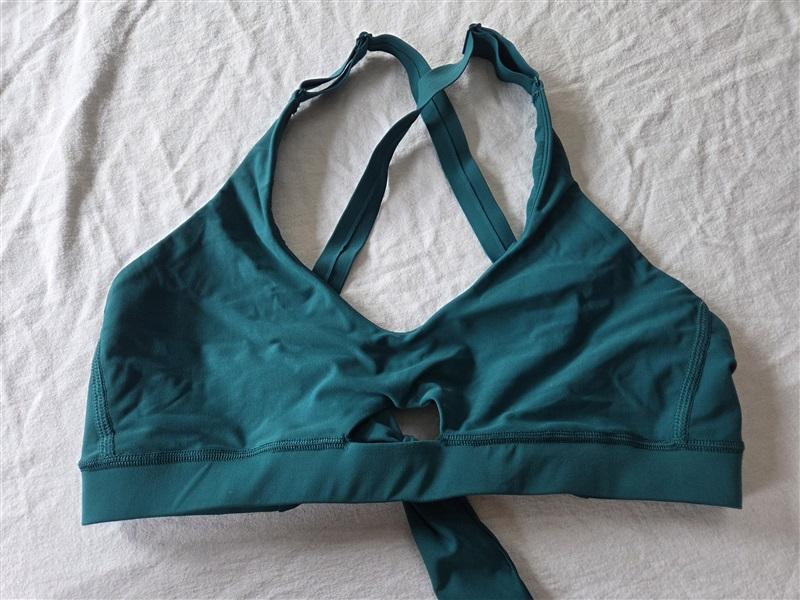 NWT EBW Tilde XS Solid Deep Green Keyhole Scoop Bikini Swim Top 123028