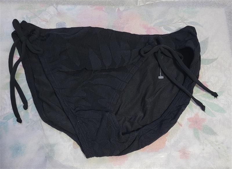 NWOT Robin Piccone Sadie M leaf Side-Tie Stitch Full Bikini Swim Bottom 123090