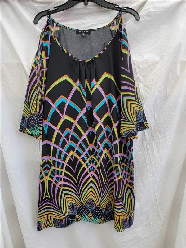 NWOT Glam Boutique M Neon Cathedral Cold Shoulder Shift Dress 123111