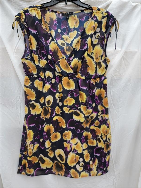 NWOT Glam Boutique M Mod Pansy Ruched Sleeves Shift Dress 123130