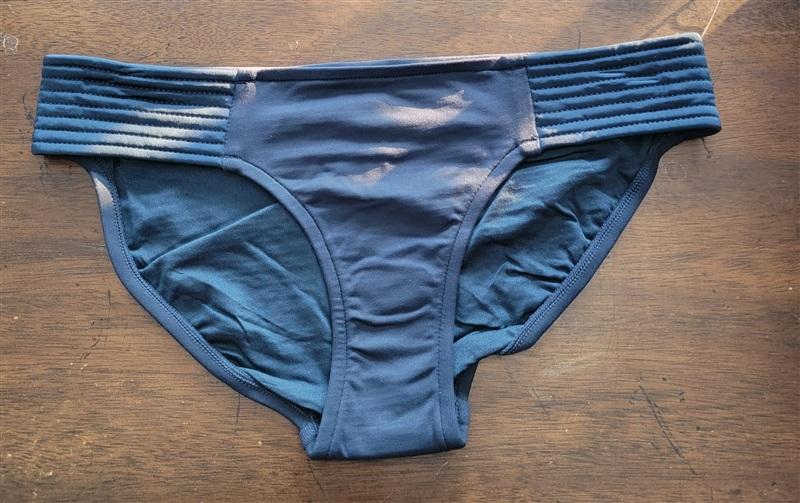 NWOT Seafolly 4 USA Quilted Luxe Hipster Bikini Bottom Blue 123135