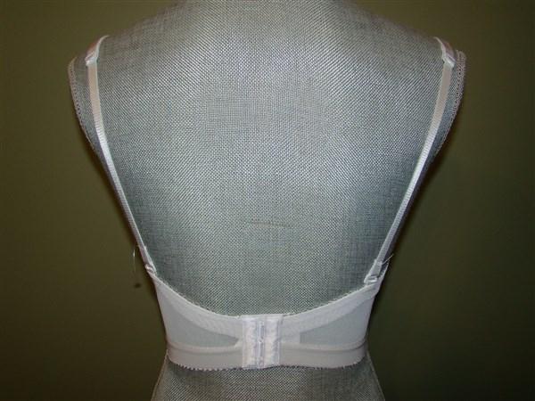 NWT Beauty Bra 34C Low Plunge Lace BS7002 White Long Line Strapless 123177