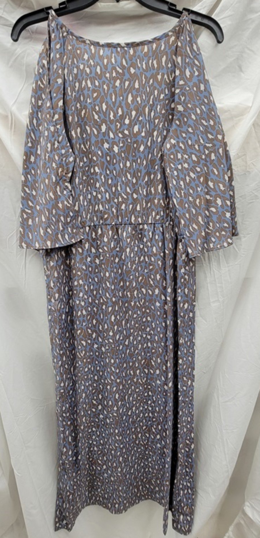 NWOT Glam Boutique S Cheetah Spot Blue Cold Shoulder Shift Dress 123215
