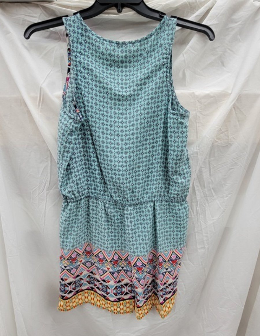 NWOT Glam Boutique M Sleeveless Aqua Geometric Romper 123234